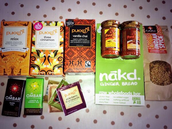My haul from #yourhealthshow in the RDS #happymoday <a href="/natashasliving/">NatashasLivingFood</a> <a href="/nakd_wholefoods/">Nakd [DEFUNCT] </a> <a href="/Pukkaherbs/">Pukka Herbs</a> <a href="/OmbarChocolate/">Ombar Chocolate</a>