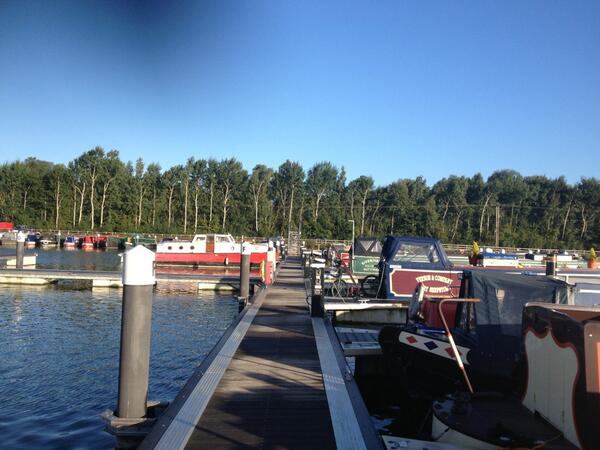 RoydonRunning's tweet photo. Good morning #Roydon! http://t.co/mzi2kgU3hP