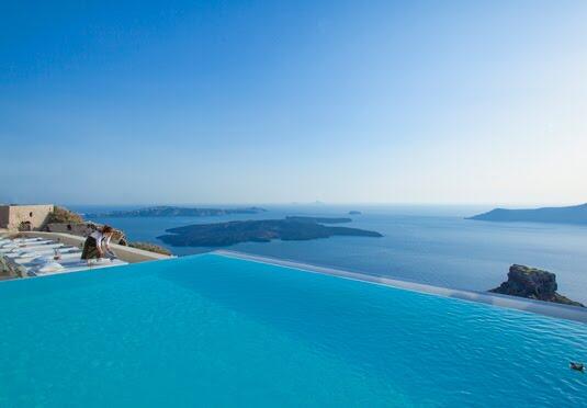 Catch some winter sun with a 5* #Santorini stay - breakfast, a welcome drink &amp; extras included ow.ly/oTMJ9