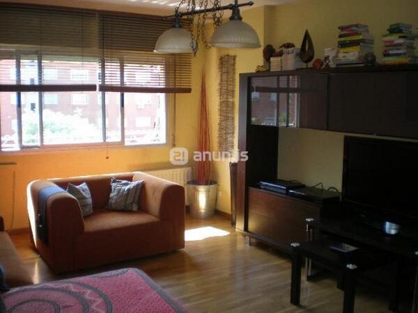 MeryACH's tweet photo. Piso en Madrid sur @luisito_cqc  http://t.co/BZDMLKtNyu http://t.co/NticzUo7Hj