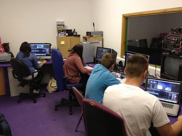 EW_Rye's tweet photo. Students from @ryecollegeuk get to grips with editing their slow motion videos http://t.co/oqvy82Q9zF
