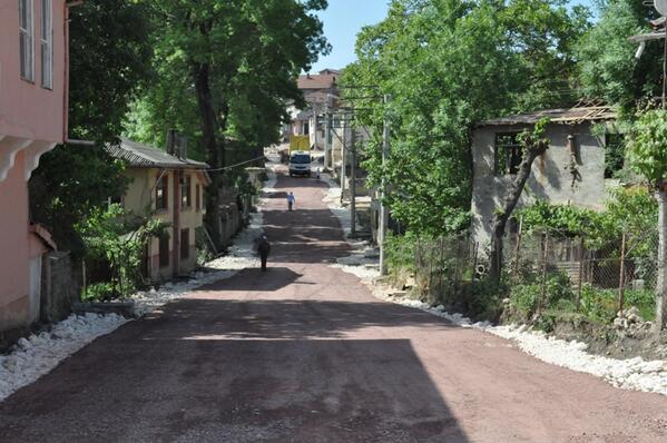 Zafer Caddesi Asfalta Kavuştu