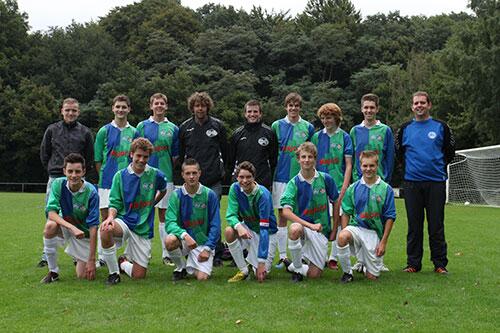 joukekamerman's tweet photo. Nieuw team http://t.co/rZ4I7XPvpM