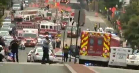 HbgCaptain's tweet image. America's first responders hard at work in our nation's capital today #dcfire #fire #everonegoeshome