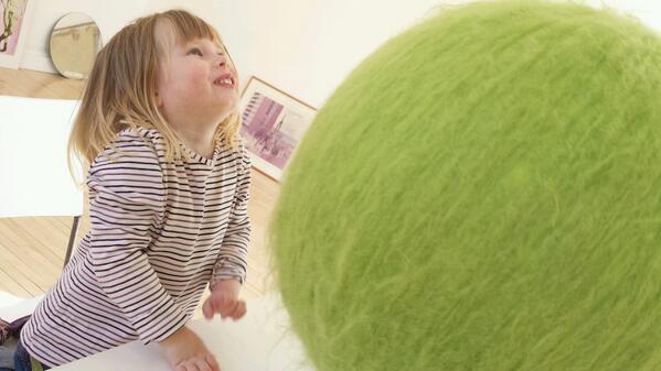 jfalittlejohn's tweet photo. @InverleithHouse  @EdArtFest
green ball http://t.co/djo1CCvSHl