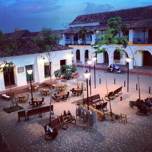mompoxtierradeD's tweet photo. Plaza de la concepción. http://t.co/VhLqImtcAe