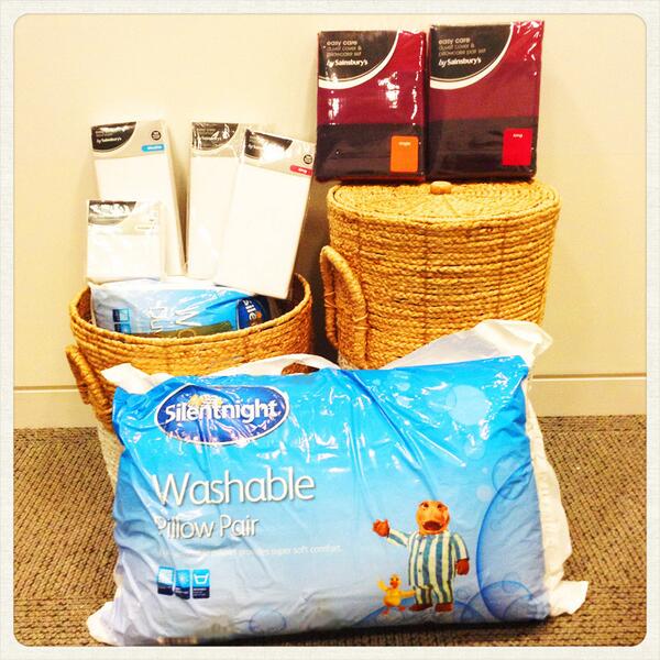 sainsburys's tweet photo. Our final #GreatStudentValue bundle is bedding! RT by midnight for your chance to win T&Cs: http://t.co/XPxp5qC5ui http://t.co/vk7QQhGC9y