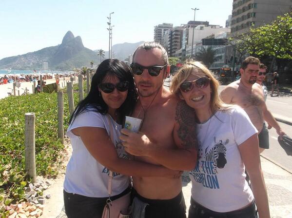 30STMRT's tweet photo. RT@Vyfrommars @shannonleto https://t.co/gmkCvhUTwD #MeOnMars