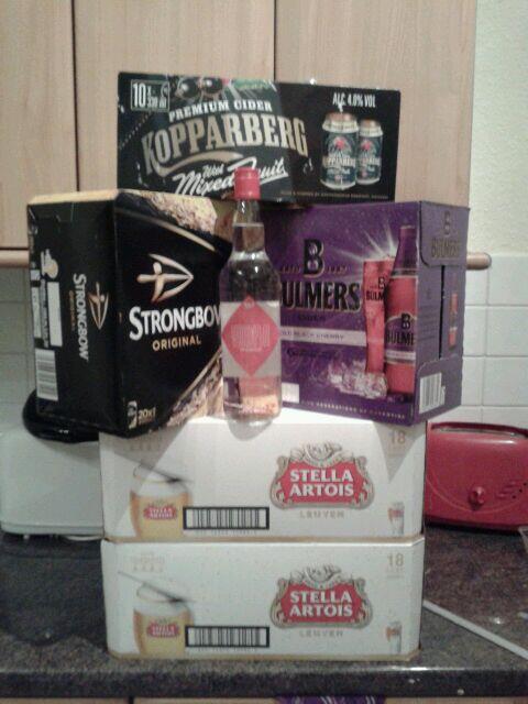 gabs_mex's tweet photo. 1st house alcohol shop has arrived to 1BJ! #howlongwillitlast? @jendoyle3394 @claudiacheng @KathrynAmbrose @kayley_o http://t.co/wgD1b1RHcQ