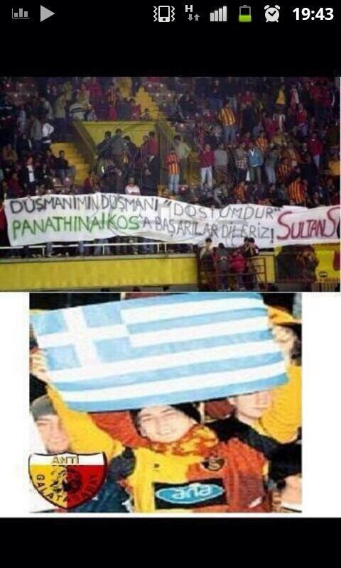 FenerbahceSK_NL's tweet photo. Dit is voor @GalatasarayNL : Liever een Real Madrid sjaal, dan een Griekse vlag openen ! 

Fransen he.. http://t.co/HRR119YHMq