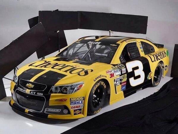 updates_nascar's tweet photo. Boom! http://t.co/7dvk8tthwE