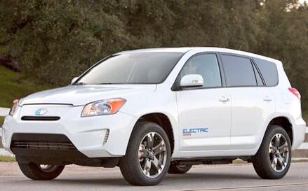 KyleCherrick's tweet image. Picked up this Toyota RAV4 #EV &amp;amp; its available to test drive @CleanTechOC conference! Who&apos;s first? #cleantechoc