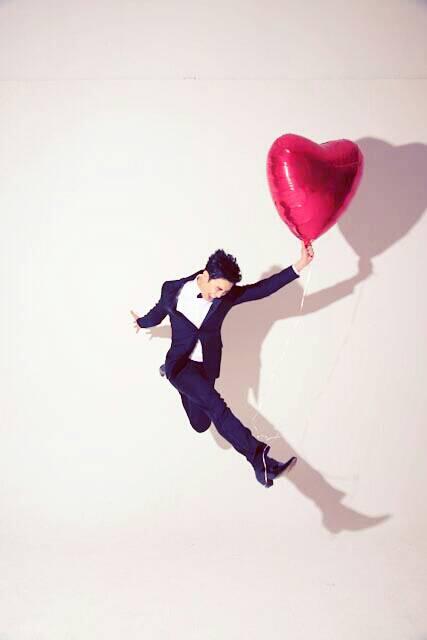 JungMin0403_'s tweet photo. 日本のFC!オプーンしてから３年記念日だね。その時はまだ가족という名はなかったけどな～！これからもっと가족として頑張ろうゼ！가족のみんな～！ア.イ.シ.テ.ル!사랑해~~^^ http://t.co/gAIeE6i4T8