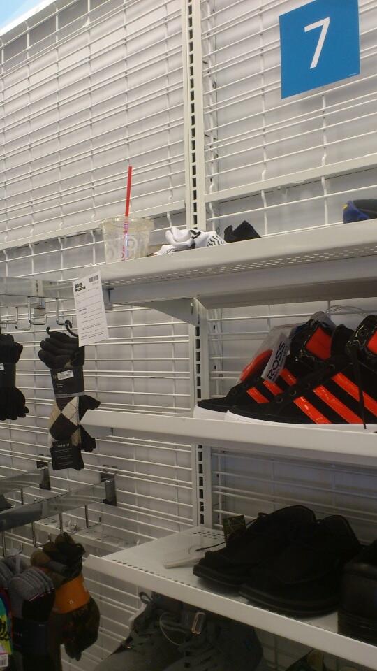 AlekChamberlin's tweet image. @katersoneseven Found It!!! #lonelybottle