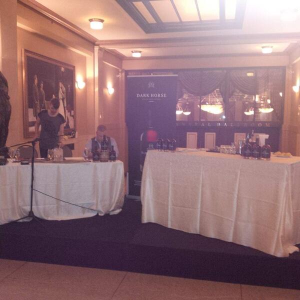 Here we go with <a href="/HamCocktailShow/">Cocktail Showcase</a> comp inside #liunastation #hamont with plenty of #darkhorse cocktails!!