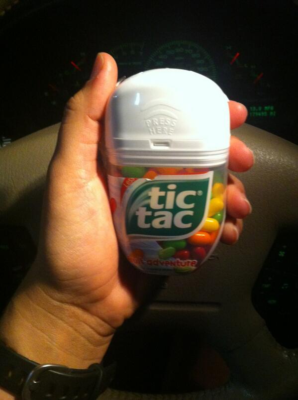 KatelynGlass22's tweet image. My overwhelming cravings for these. #unhealthyaddiction  #sofruity