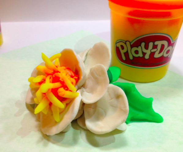 StudioThinkTank's tweet photo. TDS celebrates National Play-Doh Day with Gar'doh'nia creation #PlayDohDay http://t.co/N88ySsehRN
