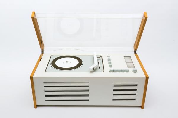 BraunAudio's tweet photo. Mmmm…

—
http://t.co/A4vPnGdbE3 

— http://t.co/U2P4Fl8RVR