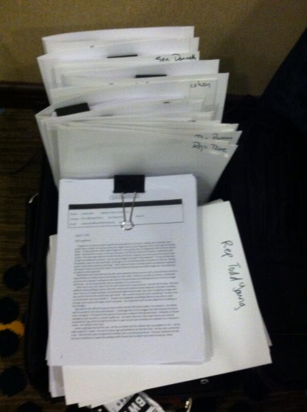 vanregenmorter's tweet photo. #hillday13 This is what 975x3 letters looks like! Proud to carry @Centerstone staff and client MH stories. http://t.co/HQIiuPB0DG