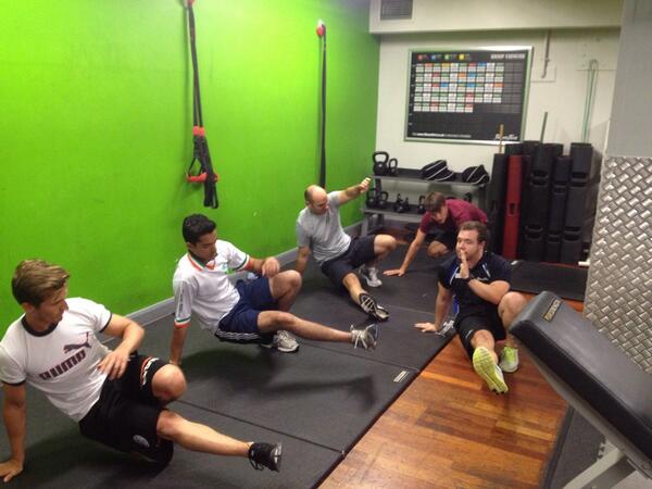 Aaaaamazing <a href="/tabataofficial/">Tabata™</a> gym floor class <a href="/FFLivSt/">Fitness First</a> packed out so we ran 2 back to back! Next one is at 1pm!