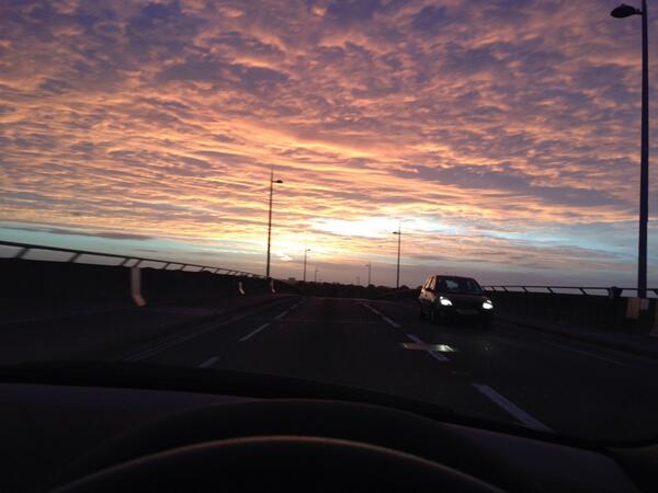Remi31's tweet image. Morning #Southampton #ItchenBridge
