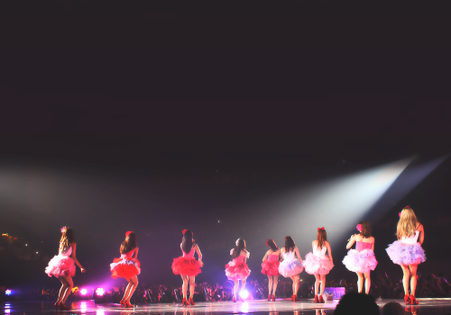 _AllAboutSoshi_'s tweet photo. nine angels! http://t.co/NPWBrd4PIy
