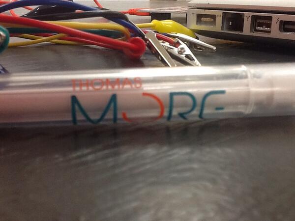 <a href="/MarijkeLemal/">Marijke Lemal</a> <a href="/SteWellens/">Steven Wellens</a> wie zou er zijn pen vergeten zijn na de #gamification presentatie bij #Levanto?;-)