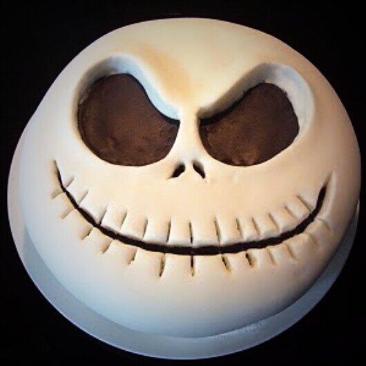 Porque esperar hasta halloween.. pide tu torta con tu motivo preferido... información 04145448324