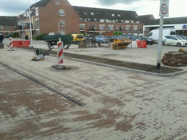 centrumplangoor's tweet photo. Het eerste werk is klaar! http://t.co/ZHL5LfPxh8