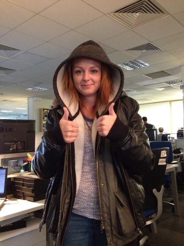 brad_reiman's tweet image. @Lilymayy has dressed like its the day after tomorrow #3jackets #officetwat 😶❄❄❄