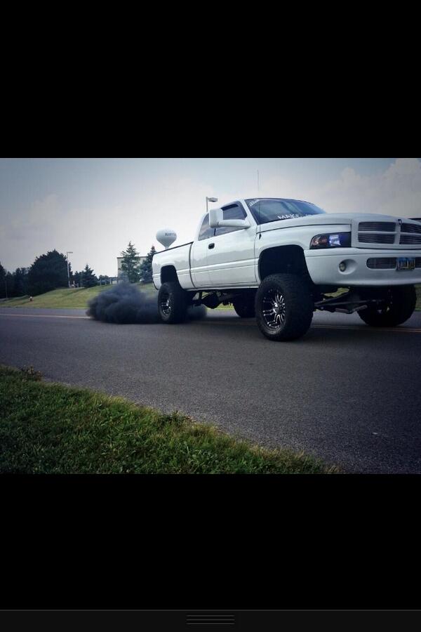 NBaileyPoston's tweet image. #TruckTuesday #cummins #coalrollin @Cummins @cummins_addict @OkieDieselGent @PPEtheCompany