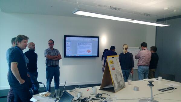 bestteamCI's tweet photo. Team UK working on their mind maps of working collaboratively and effectively :) http://t.co/CjzzpqxTnO
