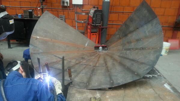 TECLASERCO's tweet photo. Escultura metalica #Paso3 #CorteLaser http://t.co/AdMsWUJguC