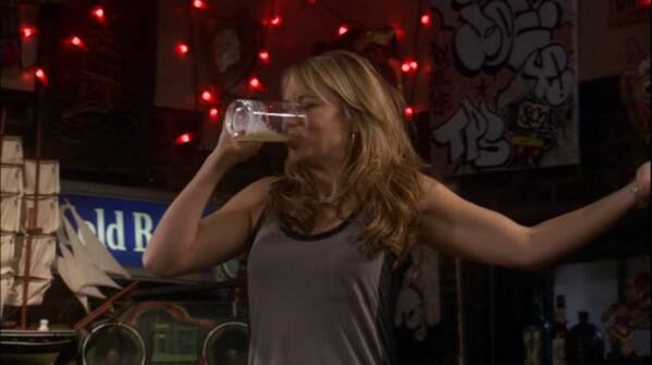RulesTV's tweet image. AUDREY! AUDREY! AUDREY!  #FountainOfYouth #RulesOfEngagement