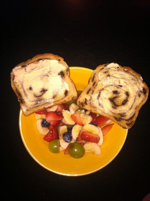 FitOnAMission's tweet image. Only 5 hours late, but breakfastttt!