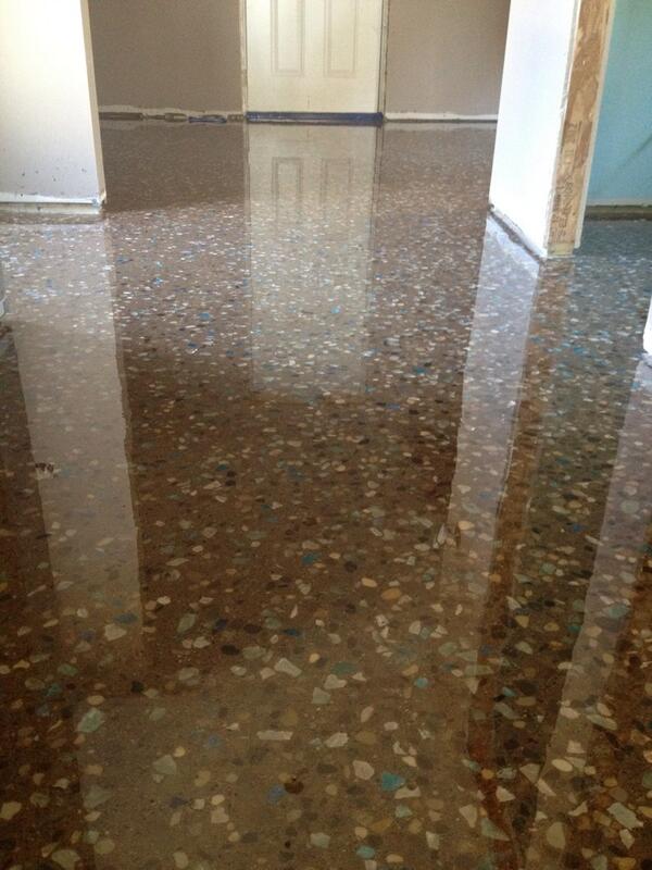 Seamlessfloors's tweet photo. Polished concrete with glass and Petoskey stones embedded. 
#polishedconcrete http://t.co/Ej7Mmvb70H