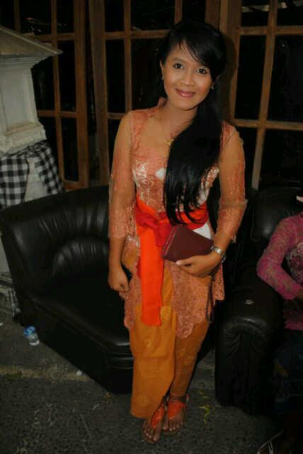 komangayuni's tweet photo. Thx syg :*@elvickaponno: Maminya kita-kita canteeek {} "@komangayuni: http://t.co/XQNgaWx2tR""