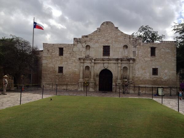 swimtobirds's tweet image. Hanging out in the basement #oldreference