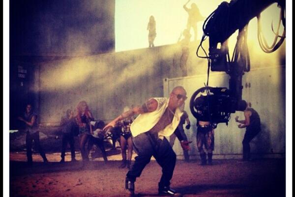 Eli_Palacios_'s tweet photo. [Que Viva La Vida]
-09/23/13-

@Juanlmorera 
@Lunytunes_ 
@Predikador 
@thesecretcode12 
#EliPalacios
#TeamWork http://t.co/MhMcoOU1LN