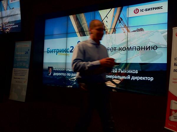 Слава Ч tweet media