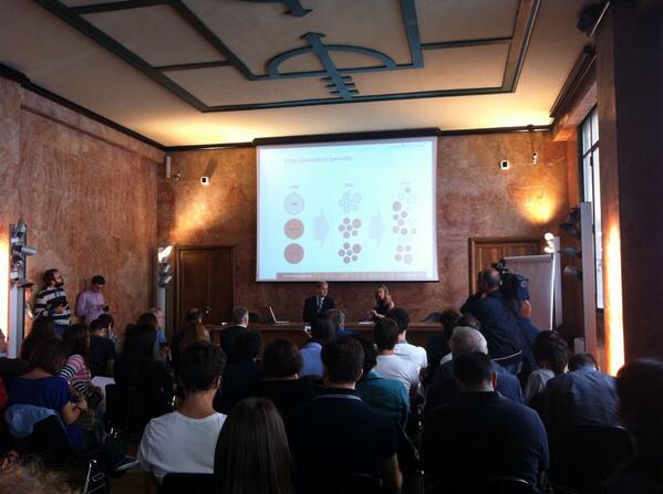 fatomousso's tweet image. A scuola di comunicazione politica con Michael Slaby #changingpolitics