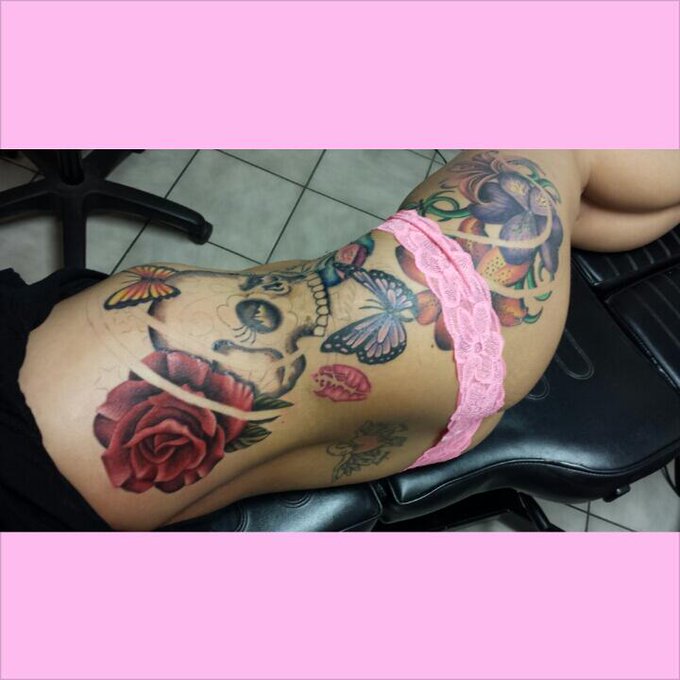 6th session done today, 3 more to go! @Girlstattooed @Tattooed_Babes @tattooedstunner @kirild http://t<a class="tags" target="_blank" title="On Twitter" href="/?out=eyJ0eXAiOiJKV1QiLCJhbGciOiJIUzUxMiJ9.eyJpYXQiOjE3MjUxODMzMDcsImlzcyI6InR3cG9ybnN0YXJzLmNvbSIsIm5iZiI6MTcyNTE4MzMwNywiZXhwIjoxNzU2NzE5MzA3LCJyZWRpcmVjdF91cmwiOiJodHRwczovL3R3aXR0ZXIuY29tL0dpcmxzdGF0dG9vZWQifQ.xnHCgIq6A5EG8O-2MprZeHsXyN6waez3_928EZXvwz8y-ZEEvTcMtfIGEDJTkBGrqVjAegd8VT2zSjMfO6uWNw">@Girlstattooed</a><a href="/tag/greeneyes"class="tags"><span>#greeneyes</span></a><a href="/tag/smilebig"class="tags"><span>#smilebig</span></a>