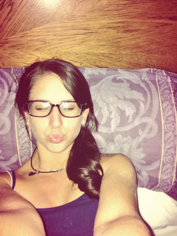KristinFNC's tweet photo. Goodnight tweeps😘 http://t.co/8FNTPeEHiz