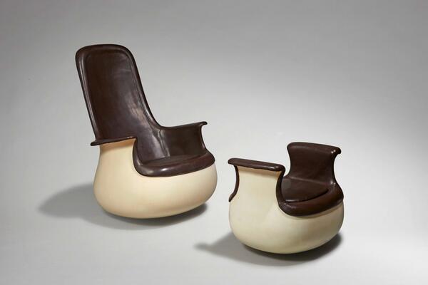 Dubaidesignweek's tweet photo. #DesignWednesday #Culbuto armchair by #MarcHeld 1967 #Polyester #Fiberglass #Leather from #GalerieYvesGastou #France http://t.co/kanrSicmoB