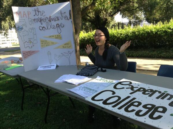ASUCD_ECollege's tweet photo. Successful day today at the Grad Community Resource Fair! Great way to start the year! http://t.co/fz9FLoYDTK
