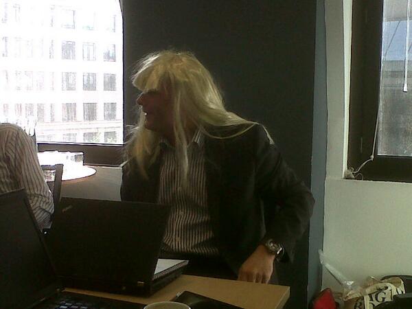 Conkleton's tweet photo. Guess who's in the #BlondeWigs @RA__UK with @DigitalBlonde http://t.co/d4drtAgNw6