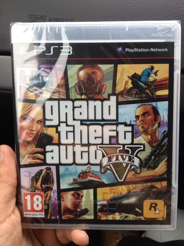 LColeridge87's tweet photo. Got this yesterday easy #fuckthemidnightqueing http://t.co/MdznYpcMfQ