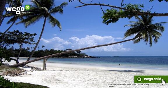 WegoID's tweet photo. Ini dia pantai cantik dari Kepulauan Riau. Jika berencana liburan ke Riau, jangan lupa mengunjungi Pantai Trikora ya. http://t.co/w16qbKeoY9