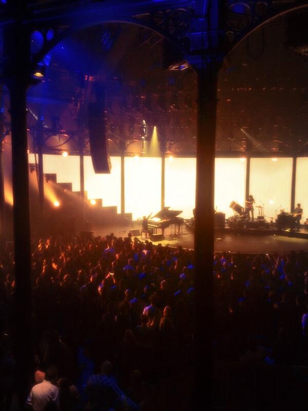 skusej's tweet photo. @LudovicoEinaud was unbelievable last night. @roberts_uk and I were spellbound. http://t.co/irg8mIvfqW