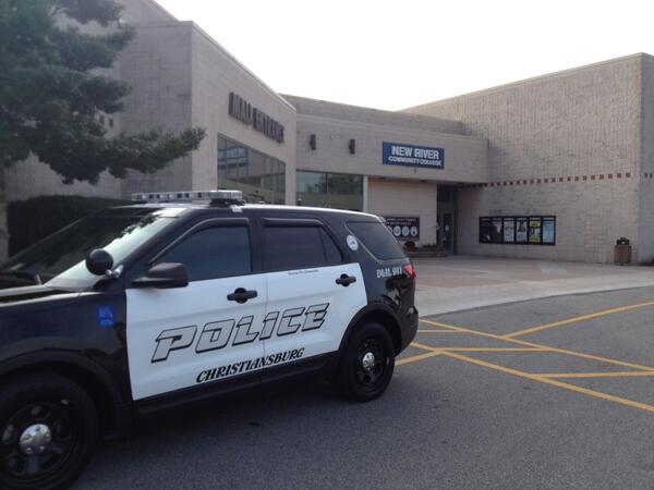 WDBJ7's tweet photo. Christiansburg PD releases statement about incident that closed @NRCCedu campus at #NRVMall. http://t.co/oTiCK7soiX http://t.co/nM84NfysIU